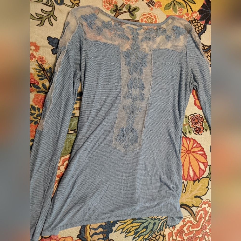 Free People light blue top, Size L